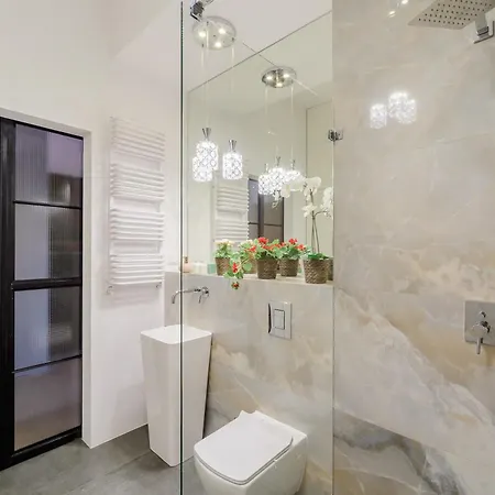 Apartmán Lumina Loft Tymienieckiego With A View Of The